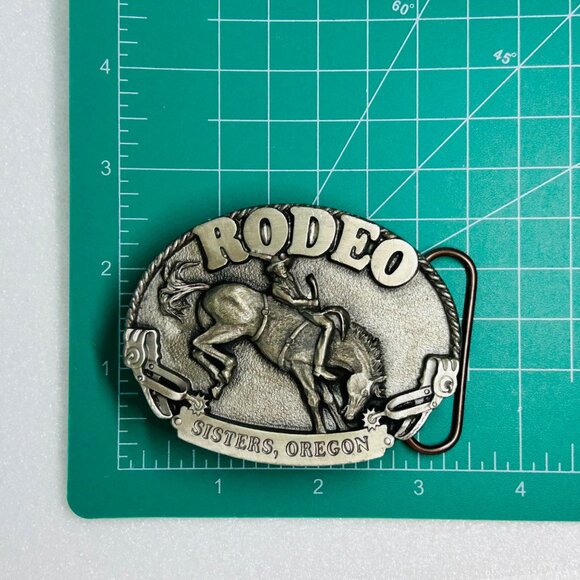 Sisters Oregon Rodeo Limited Edition Belt Buckle No. 127 Of 500 2011 - Picture 5 of 5